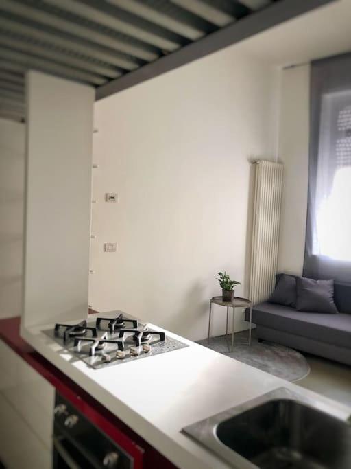 Design App - Vicino Milano - Lägenhet Vimodrone Exteriör bild